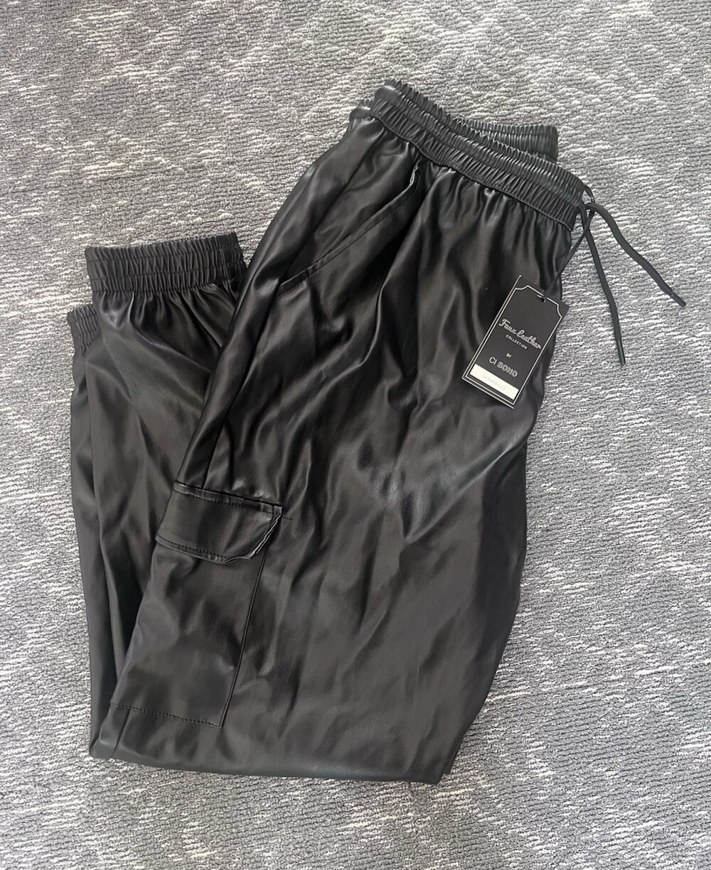 Women’s Black Faux Leather Jogger Pants XL